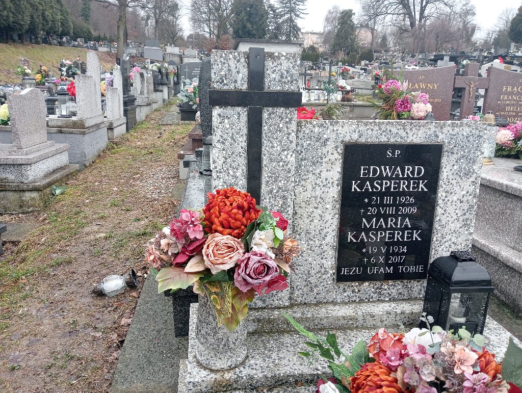 Grób Edward Kasperek